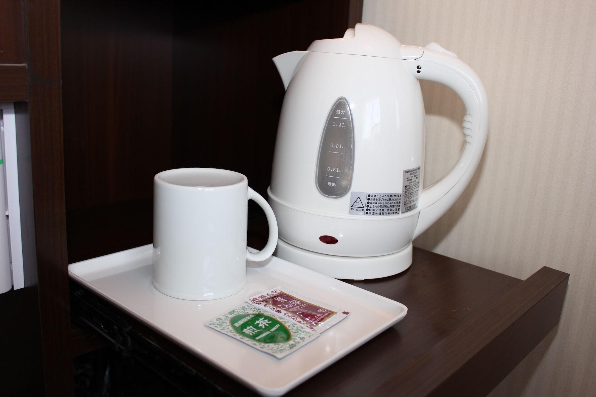 Toyoko Inn Naha Omoromachi Ekimae Esterno foto