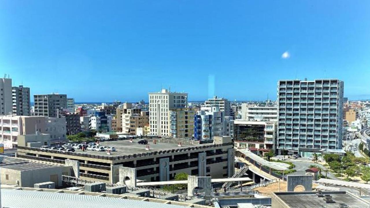 Toyoko Inn Naha Omoromachi Ekimae Esterno foto